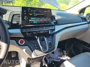 2025 Honda Odyssey EX-L 118.1" WB - miniatura 11