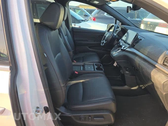 2025 Honda Odyssey Sport L 118.1" WB - miniatura 8