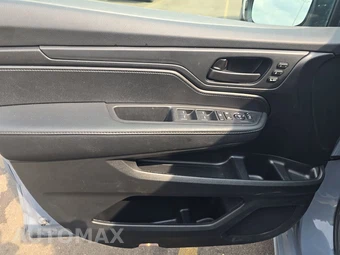 2025 Honda Odyssey Sport L 118.1" WB - miniatura 9