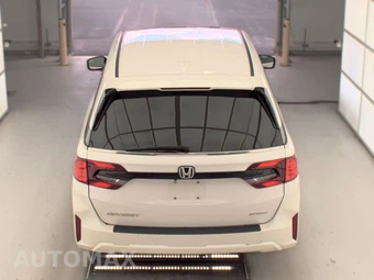 2025 Honda Odyssey Sport L 118.1" WB - miniatura 5