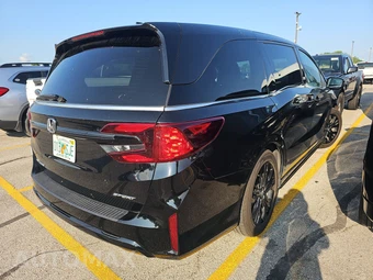 2025 Honda Odyssey Sport L 118.1" WB - miniatura 4