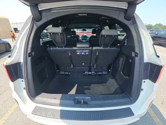 2025 Honda Odyssey Sport L 118.1" WB - miniatura 17