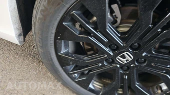 2025 Honda Odyssey Sport L 118.1" WB - miniatura 28