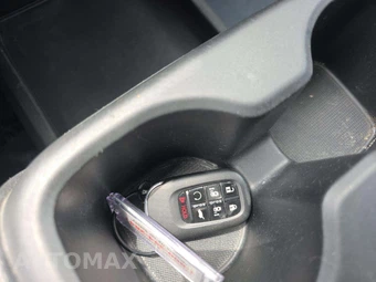 2025 Honda Odyssey Sport L 118.1" WB - miniatura 8