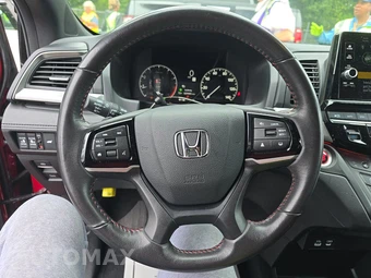 2025 Honda Odyssey Sport L 118.1" WB - miniatura 10