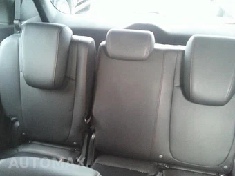 2025 Honda Odyssey Sport L 118.1" WB - miniatura 11