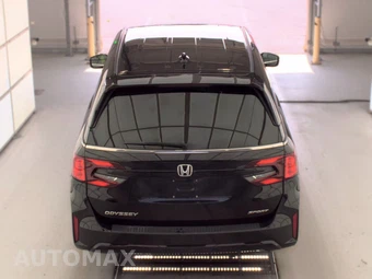 2025 Honda Odyssey Sport L 118.1" WB - miniatura 5