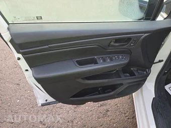 2025 Honda Odyssey Sport L 118.1" WB - miniatura 9