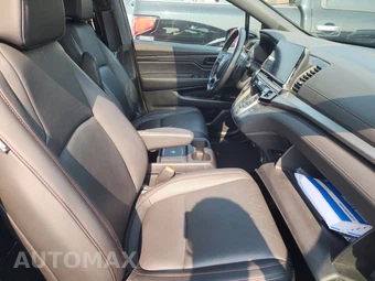 2025 Honda Odyssey Sport L 118.1" WB - miniatura 8