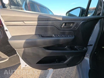 2025 Honda Odyssey Sport L 118.1" WB - miniatura 9