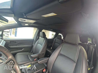 2025 Honda Odyssey Sport L 118.1" WB - miniatura 8