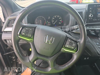 2025 Honda Odyssey Sport L 118.1" WB - miniatura 10