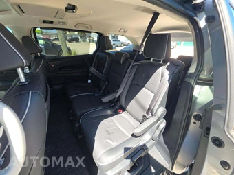 2025 Honda Odyssey Touring 118.1" WB - miniatura 13