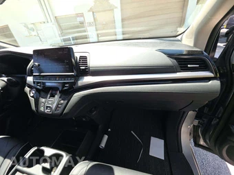 2025 Honda Odyssey Touring 118.1" WB - miniatura 20