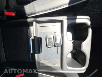 2025 Honda Odyssey Touring 118.1" WB - miniatura 8