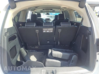 2025 Honda Odyssey Touring 118.1" WB - miniatura 17