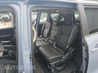 2025 Honda Odyssey Touring 118.1" WB - miniatura 13