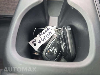 2025 Honda Odyssey Touring 118.1" WB - miniatura 8