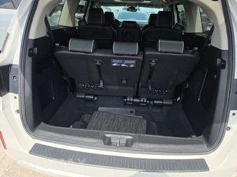 2025 Honda Odyssey Touring 118.1" WB - miniatura 17