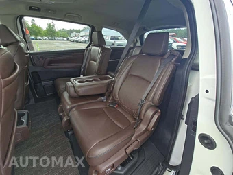 2025 Honda Odyssey Touring 118.1" WB - miniatura 13