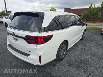 2025 Honda Odyssey Touring 118.1" WB - miniatura 3
