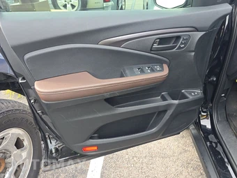 2025 Honda Passport EX-L - miniatura 9