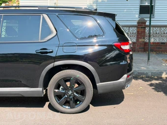 2025 Honda Pilot Black Edition - miniatura 17