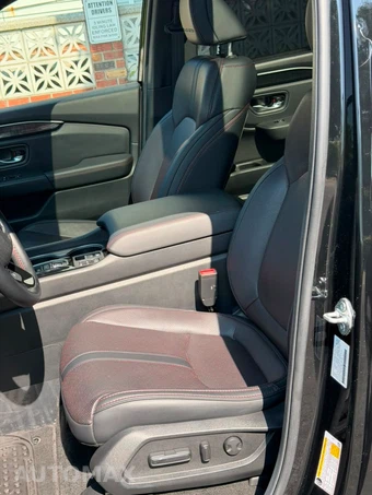 2025 Honda Pilot Black Edition - miniatura 60