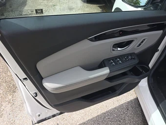 2025 Honda Pilot EX-L 7-Passenger - miniatura 9