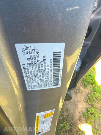 2025 Honda Pilot Sport - miniatura 17