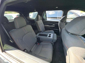 2025 Honda Pilot Sport - miniatura 16