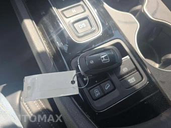 2025 Honda Pilot Touring - miniatura 8