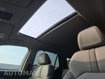 2025 Honda Pilot Touring - miniatura 8