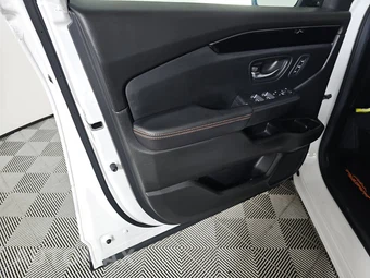 2025 Honda Pilot TrailSport - miniatura 9