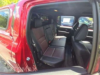 2025 Honda Ridgeline Black Edition Crew Cab Medium Bed - miniatura 16