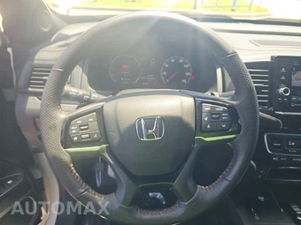 2025 Honda Ridgeline Black Edition Crew Cab Medium Bed - miniatura 10