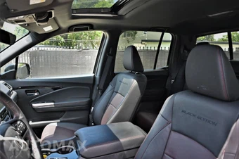 2025 Honda Ridgeline Black Edition Crew Cab Medium Bed - miniatura 11
