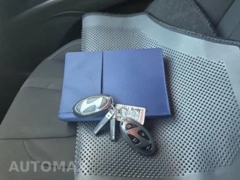 2025 Hyundai Elantra Hybrid Blue - miniatura 22
