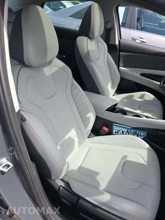 2025 Hyundai Elantra Hybrid Limited - miniatura 18