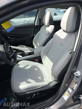 2025 Hyundai Elantra Hybrid Limited - miniatura 6