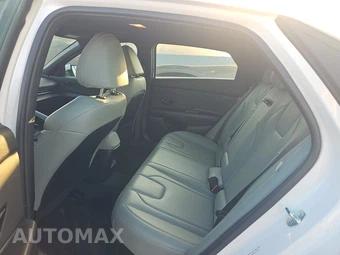2025 Hyundai Elantra Hybrid Limited - miniatura 13