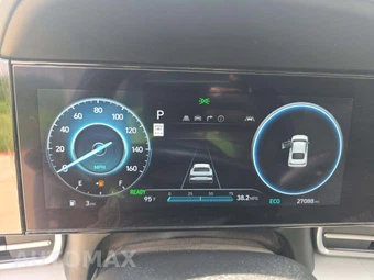 2025 Hyundai Elantra Hybrid Limited - miniatura 6