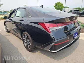 2025 Hyundai Elantra Hybrid Limited - miniatura 2