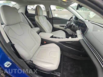 2025 Hyundai Elantra Hybrid Limited - miniatura 8