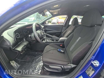 2025 Hyundai Elantra Hybrid SEL Sport - miniatura 6