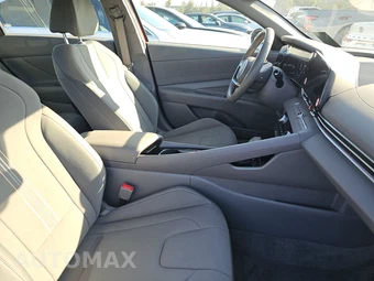 2025 Hyundai Elantra Hybrid SEL Sport - miniatura 8