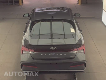 2025 Hyundai Elantra Hybrid SEL Sport - miniatura 5