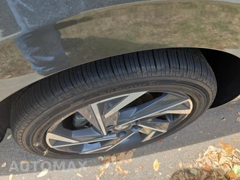2025 Hyundai Elantra Hybrid SEL Sport - miniatura 10
