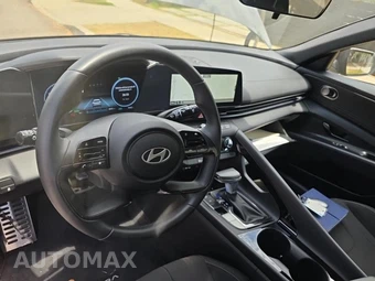 2025 Hyundai Elantra Hybrid SEL Sport - miniatura 14
