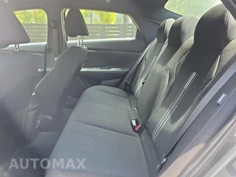2025 Hyundai Elantra Hybrid SEL Sport - miniatura 16
